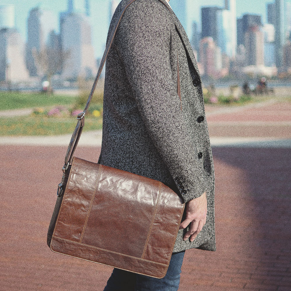 Full-Size Messenger Bag #7315 - Image 19